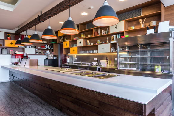 Restaurants: 3 Reasons To Use a National Fixture Supplier